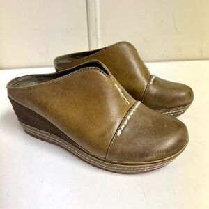 Antelope Tobacco Contrast Stitch Leather Clog Women's Mules comfy preppy size 6M
